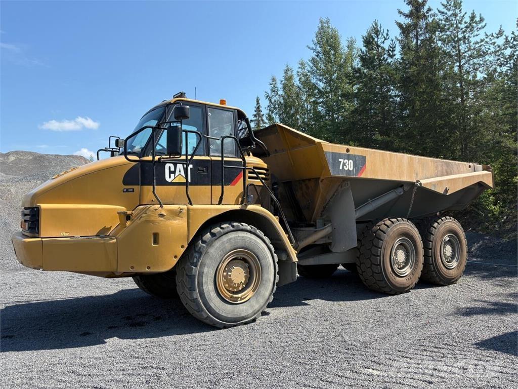 CAT 730 Articulated Haulers