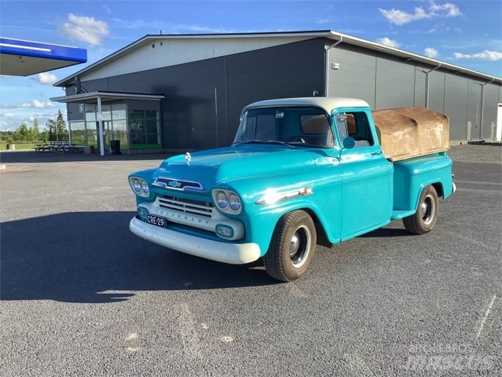 Chevrolet Apace Panel vans