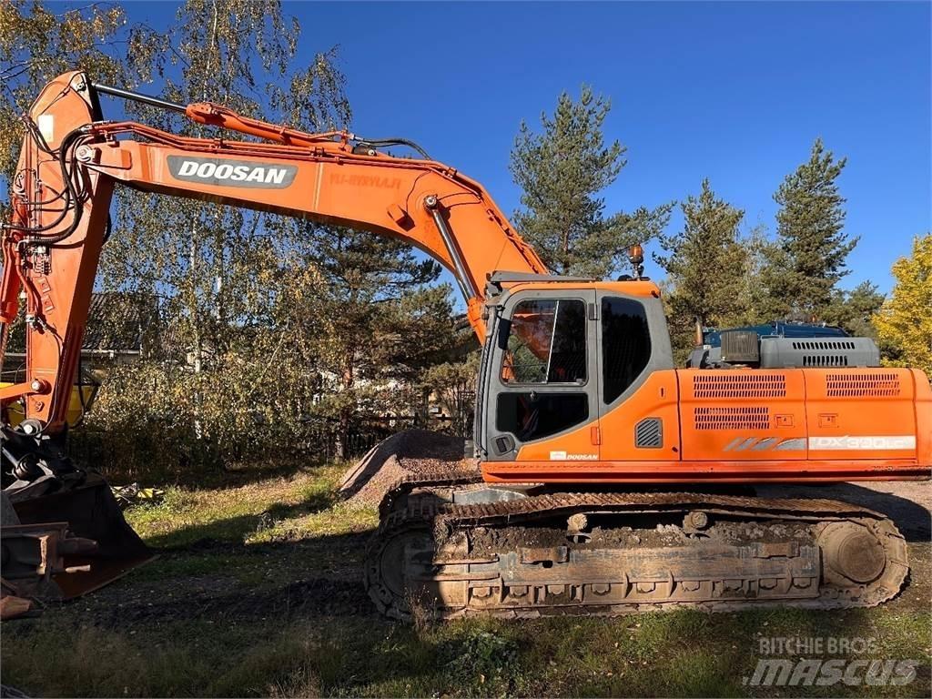 Doosan DX300 LC-3 Crawler excavators