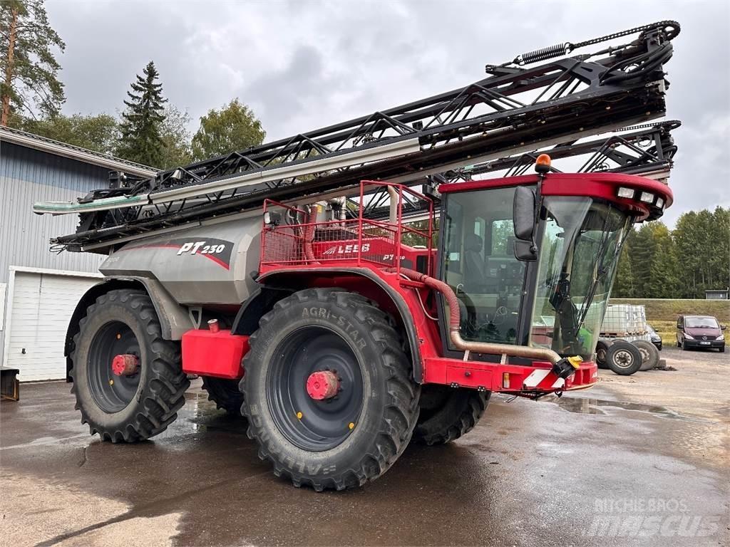 Horsch LEEB 230 Farm machinery