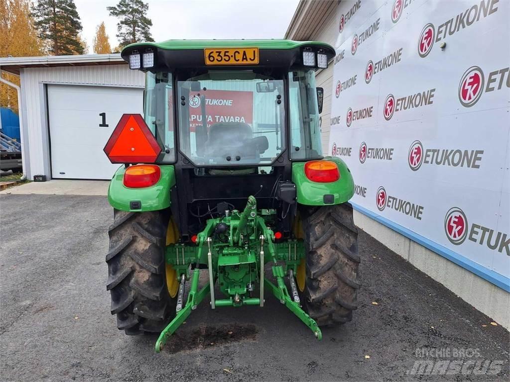 John Deere 5055e Tractors