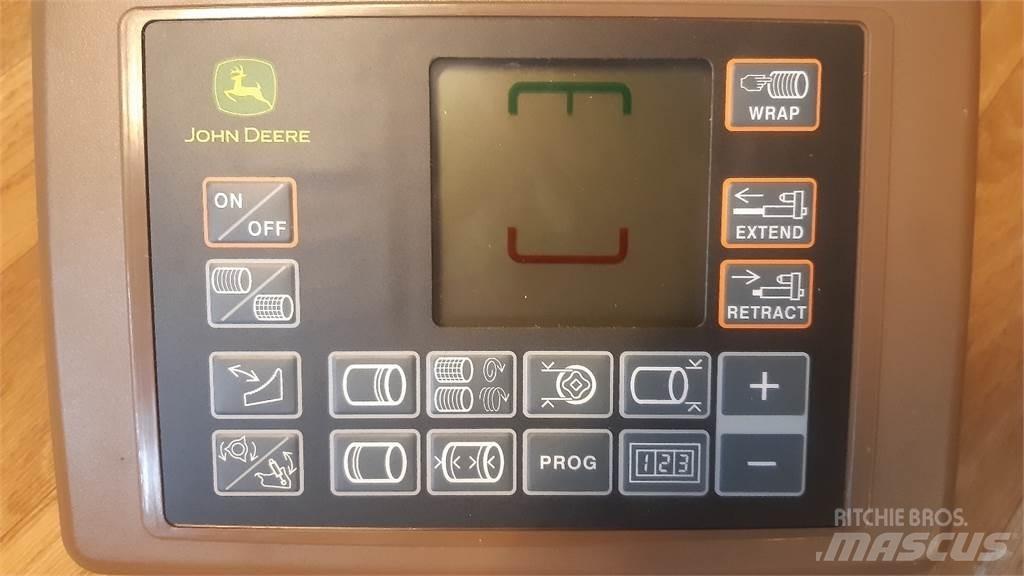 John Deere 854 Farm machinery
