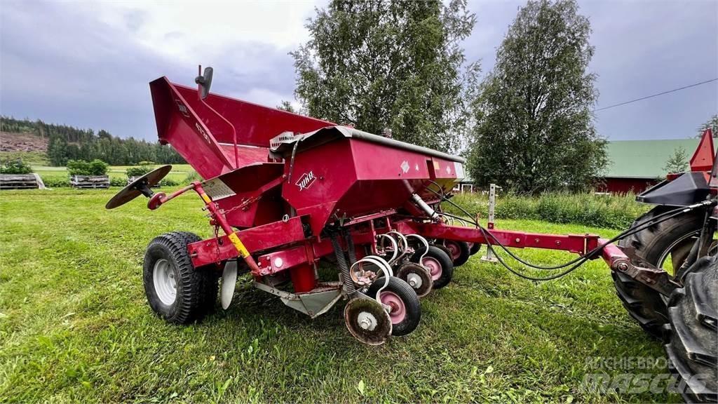 Juko 4730 Planters