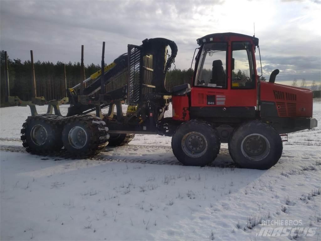 Komatsu 845 Forwarders