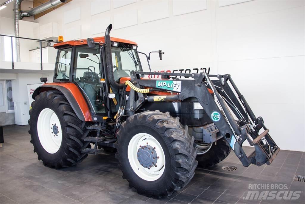 New Holland M135 Tractors