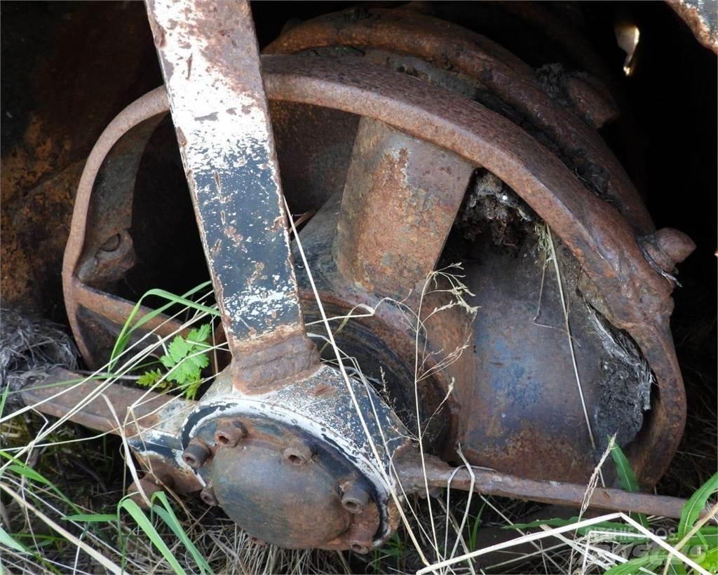  Polannejyrsin Power harrows and rototillers
