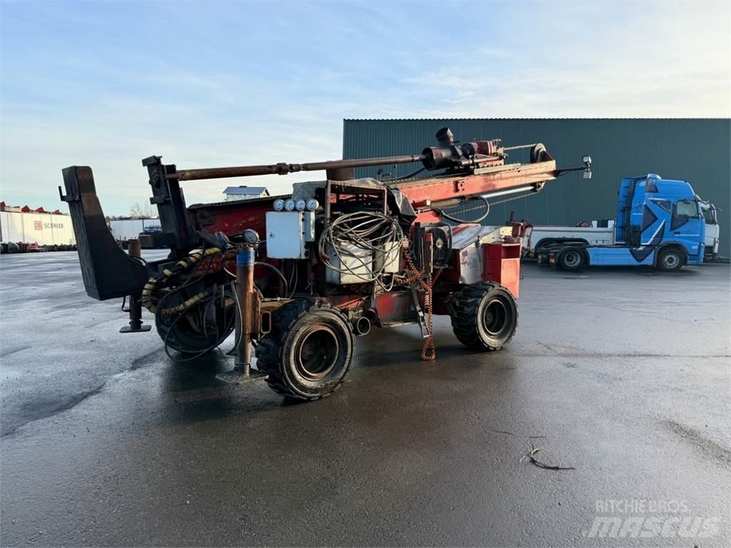  Porausvaunu Surface drill rigs