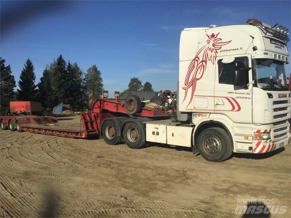 Scania R560 Transport vehicles