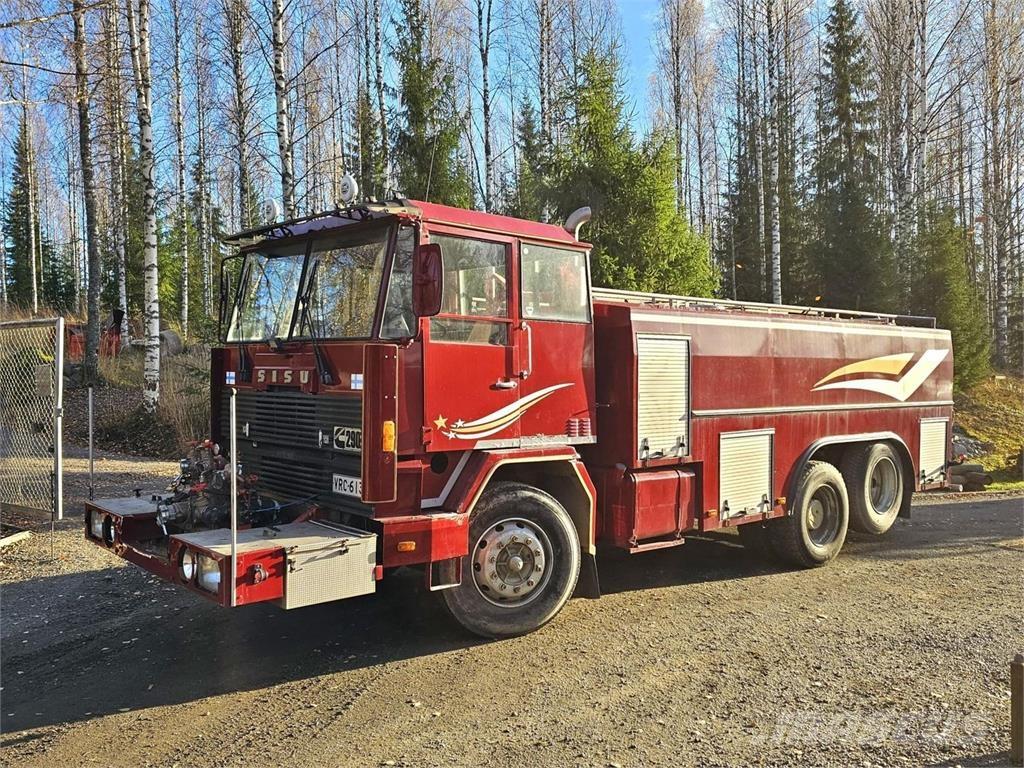 Sisu Paloauto 6X2 Other trucks