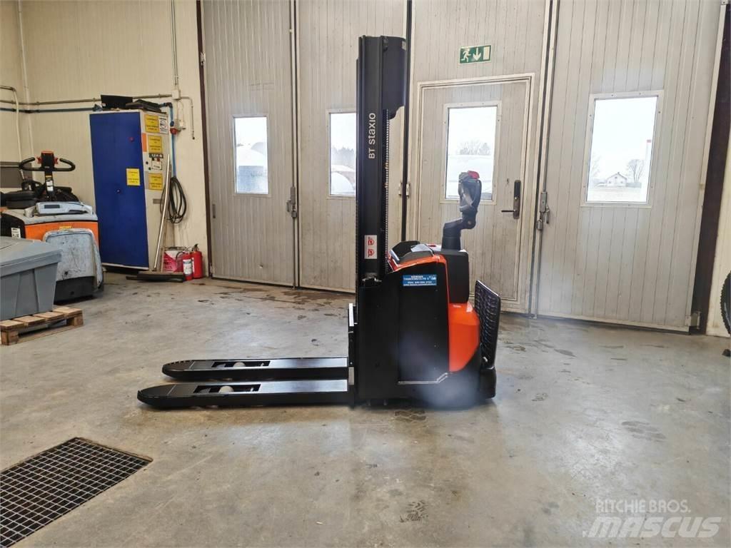 Toyota SWE120L Other