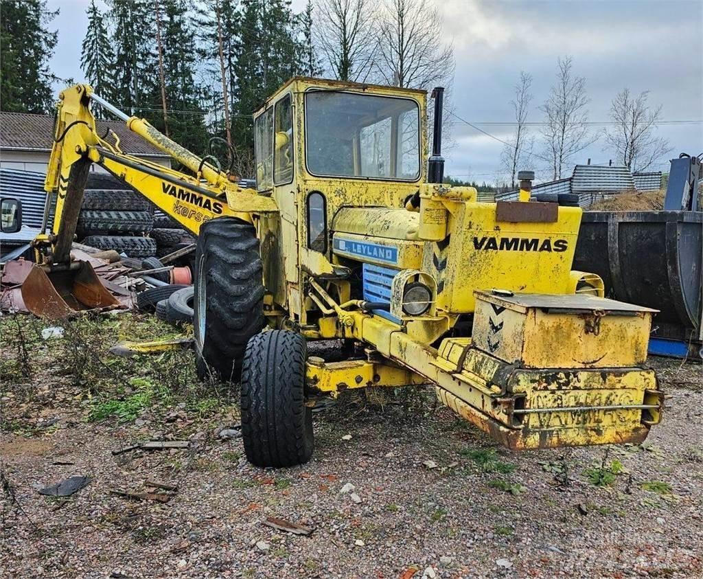 Vammas Kersantti Backhoe