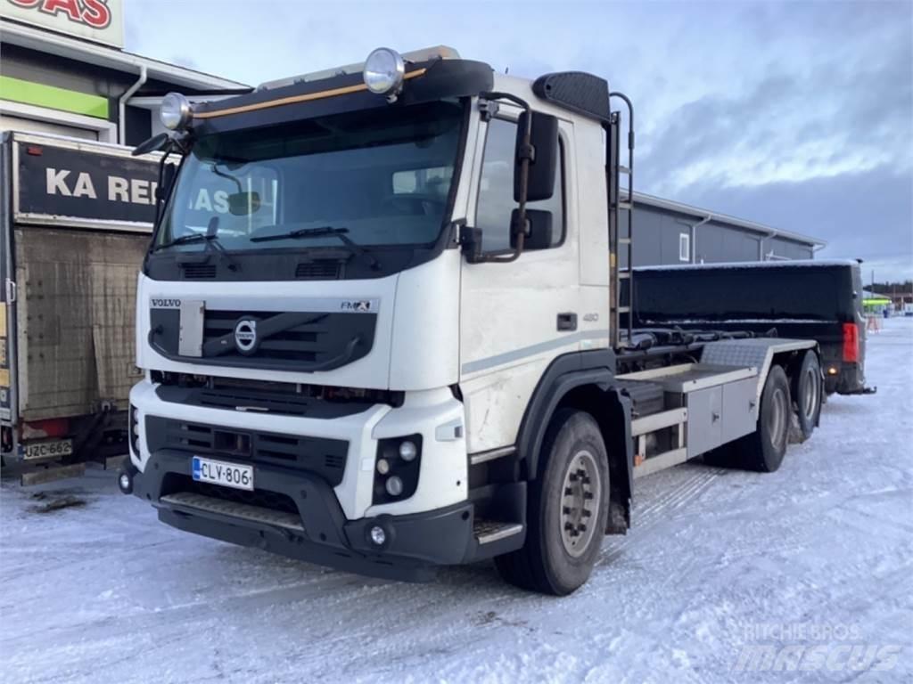 Volvo 460 Hook lift trucks