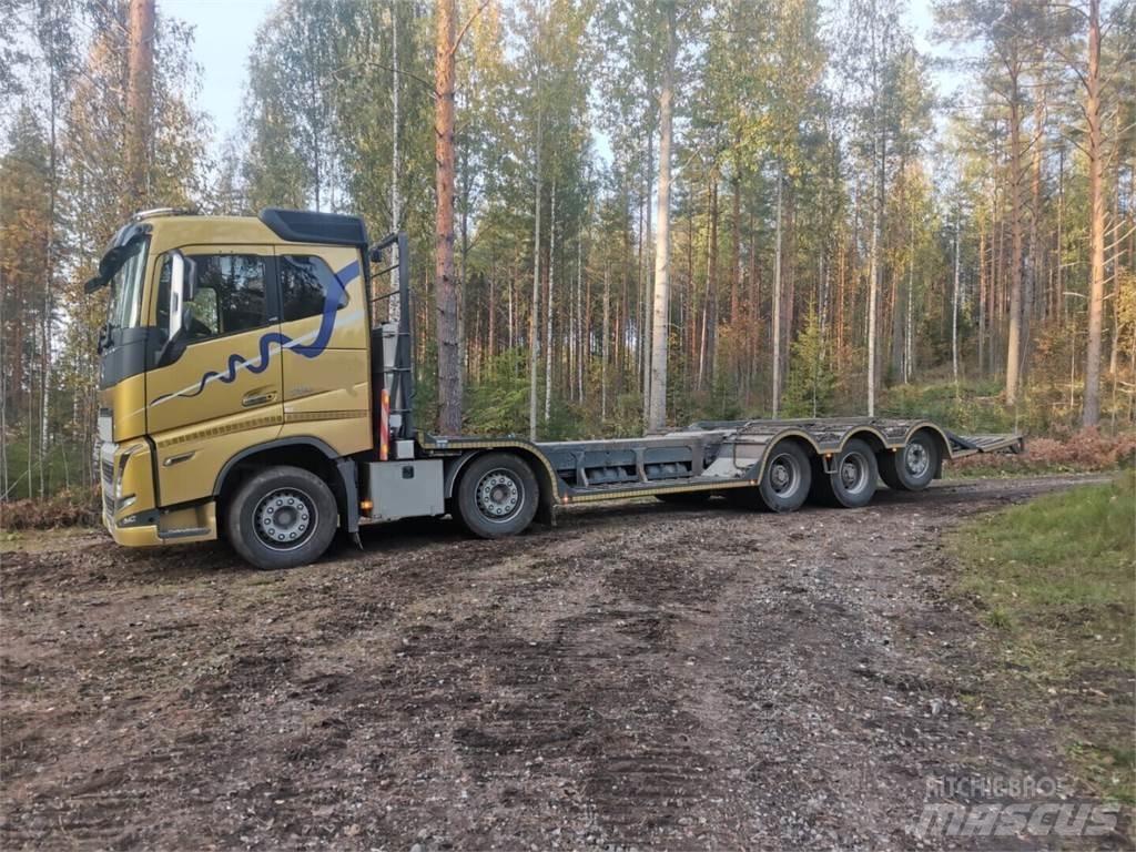 Volvo 750 Transport vehicles