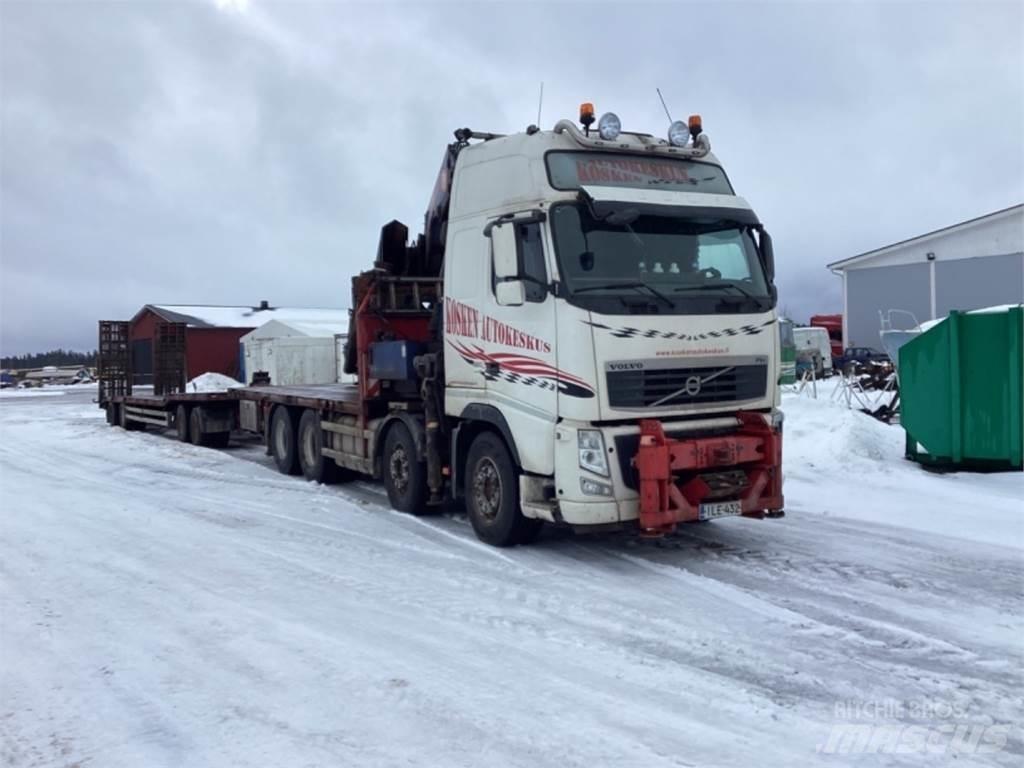 Volvo 8x4 Truck mounted cranes