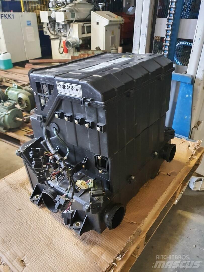 Volvo EC250D Other components