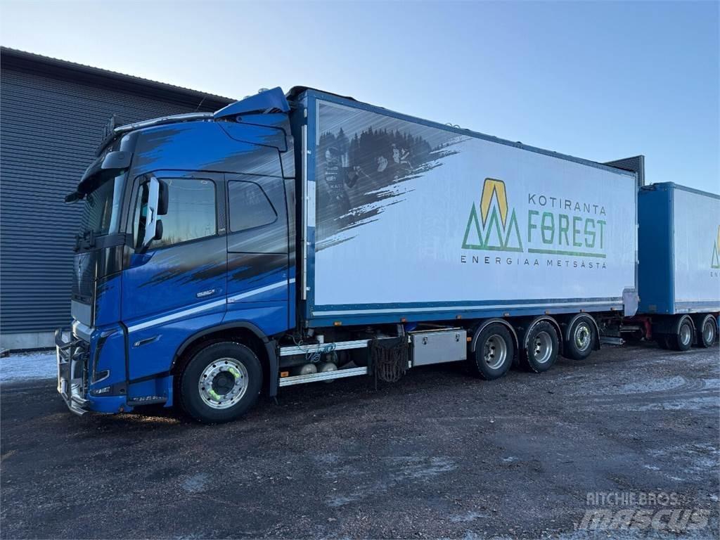 Volvo fh16 Wood chip trucks