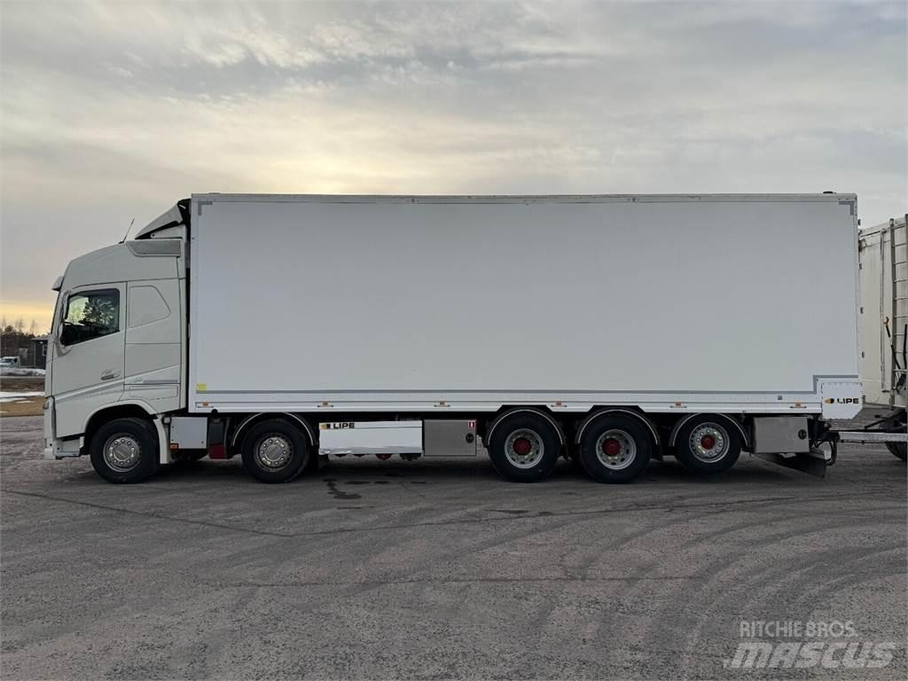 Volvo FH16 Wood chip trucks