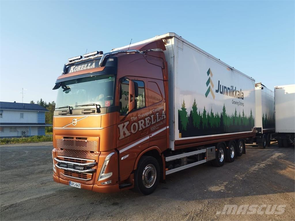Volvo FH500TC 8x4 Wood chip trucks