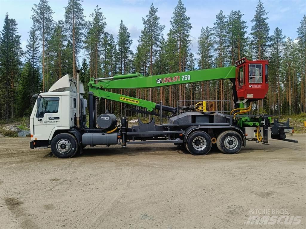 Volvo FL10 Truck mounted cranes