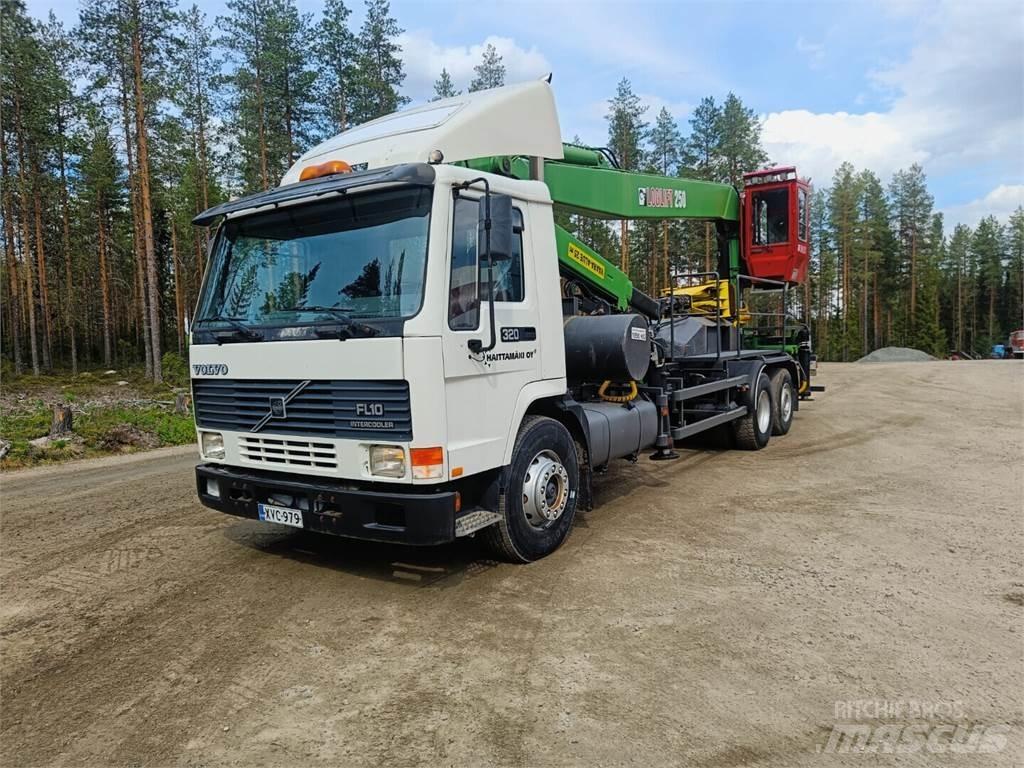 Volvo FL10 Truck mounted cranes