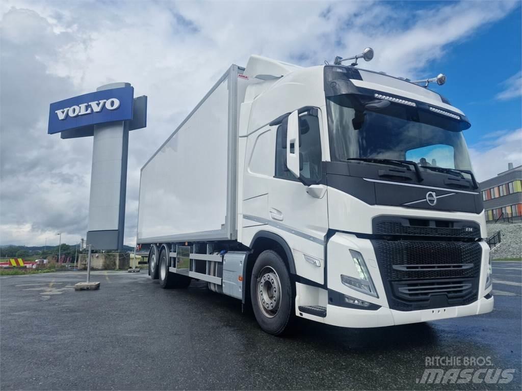 Volvo FM 500 6x2 Box trucks