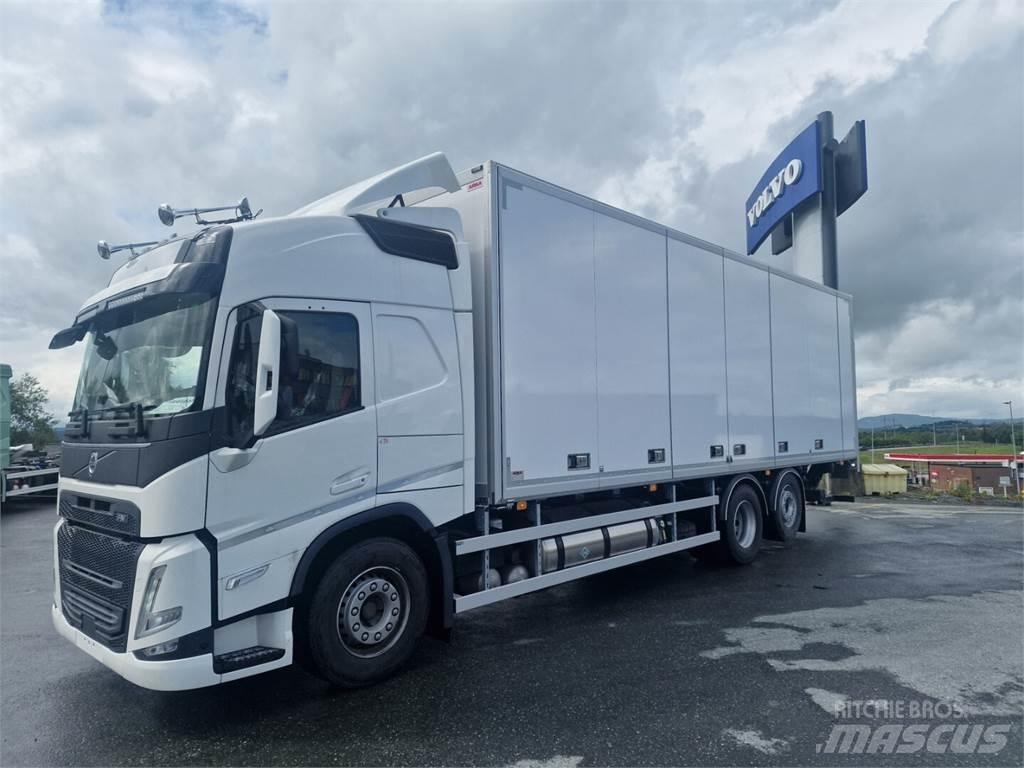 Volvo FM 500 6x2 Box trucks