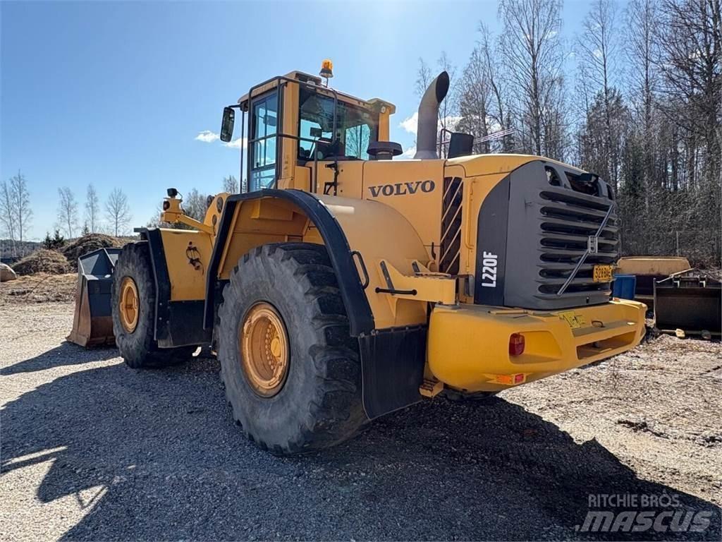 Volvo L 220 F Wheel loaders