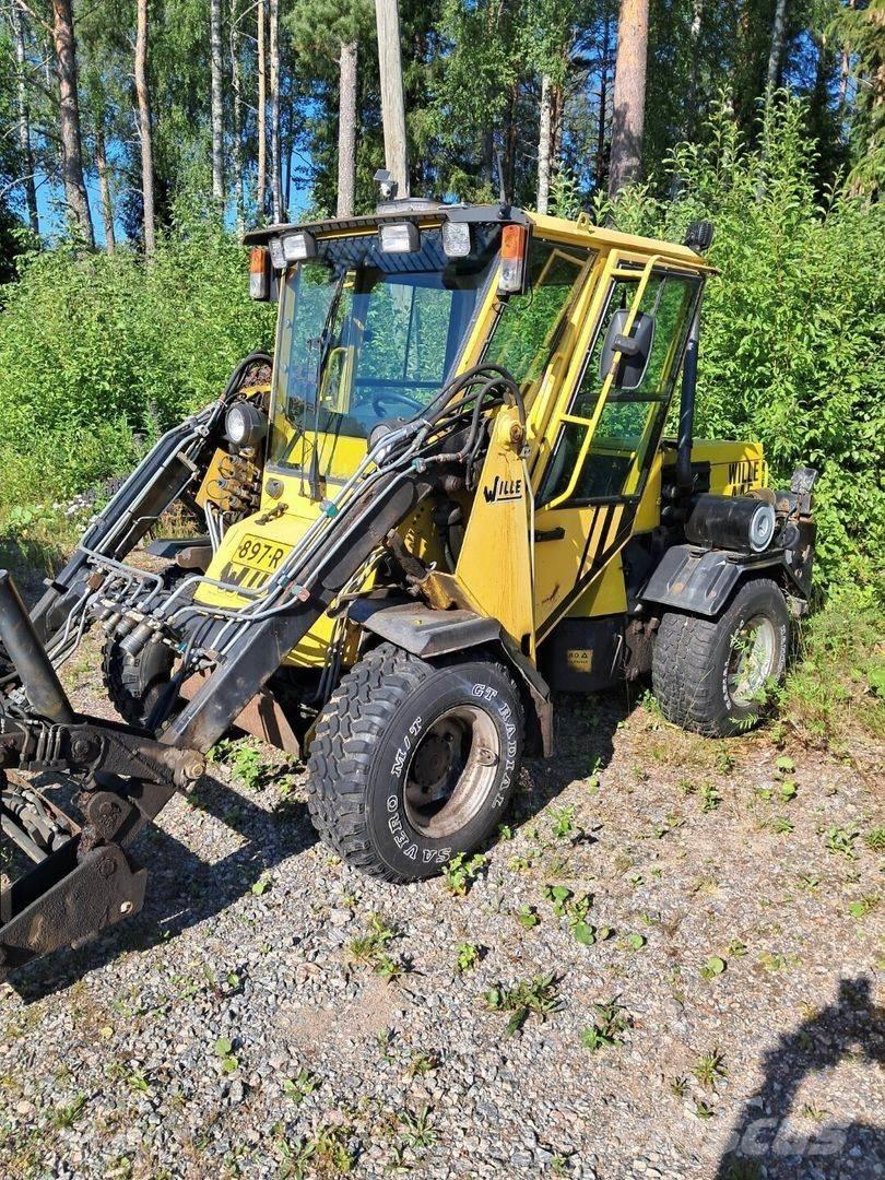 Wille 445 Other groundscare machines