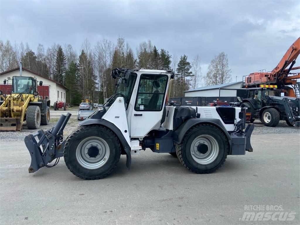Wille 665 Other groundscare machines