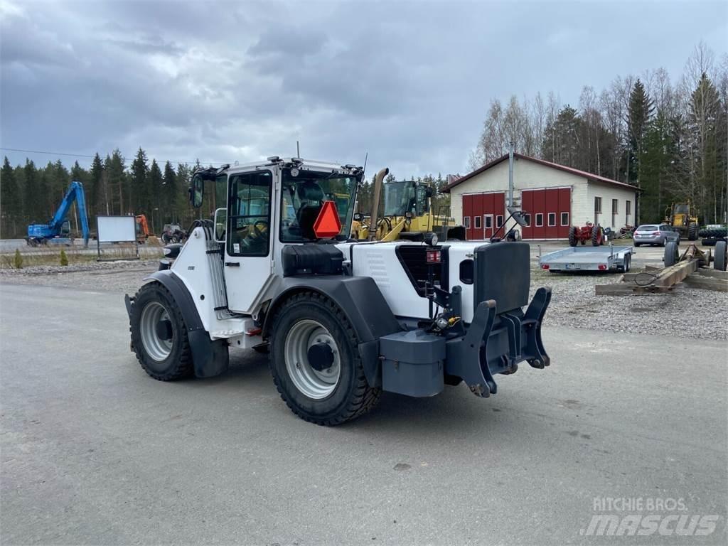Wille 665 Other groundscare machines