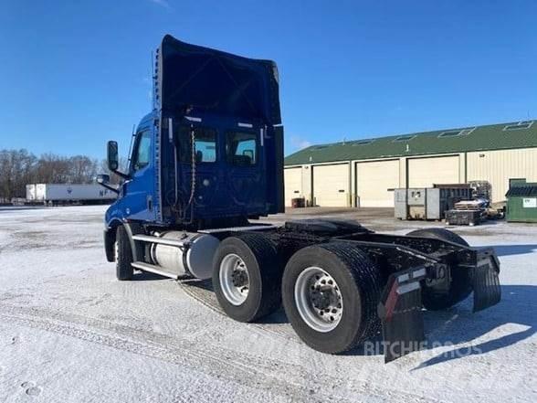 Freightliner CASCADIA 116 Prime Movers