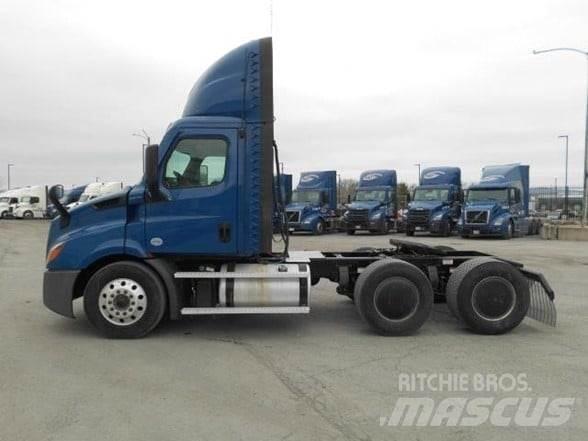 Freightliner CASCADIA 116 Prime Movers