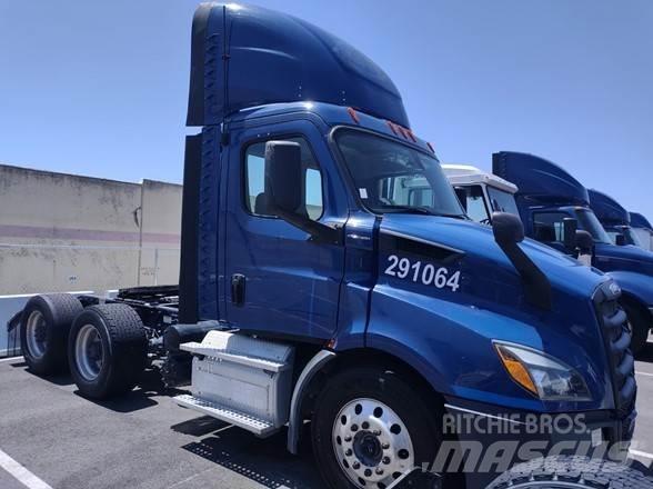 Freightliner CASCADIA 116 Prime Movers