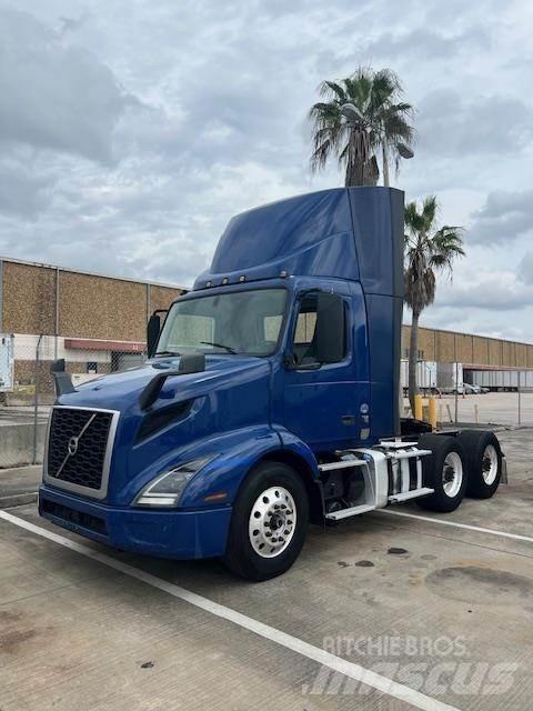 Volvo VNR64T300 Prime Movers