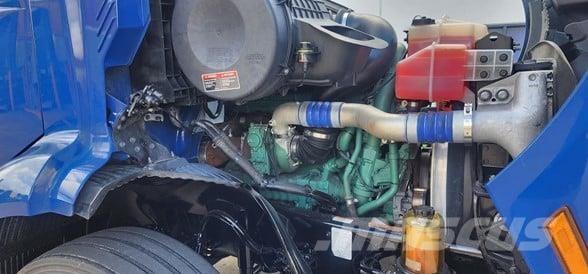 Volvo VNR64T300 Prime Movers