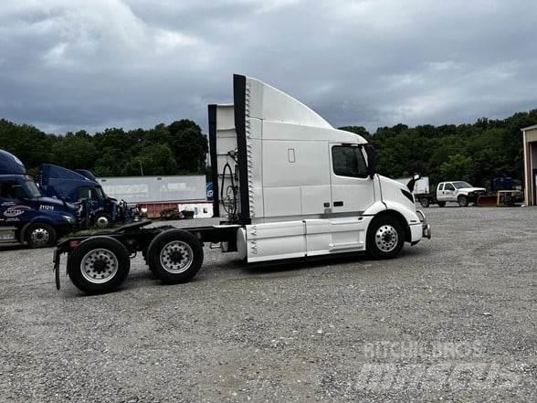Volvo VNR64T640 Prime Movers