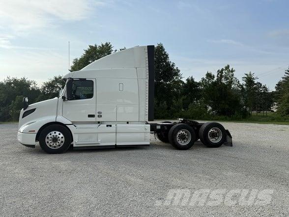 Volvo VNR64T640 Prime Movers