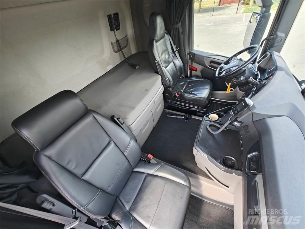 Scania R580 Prime Movers