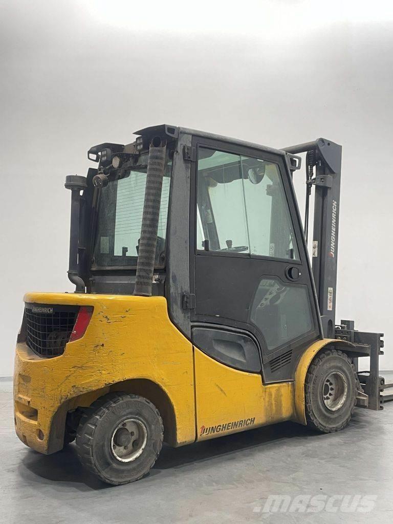 Jungheinrich DFG430S Diesel trucks
