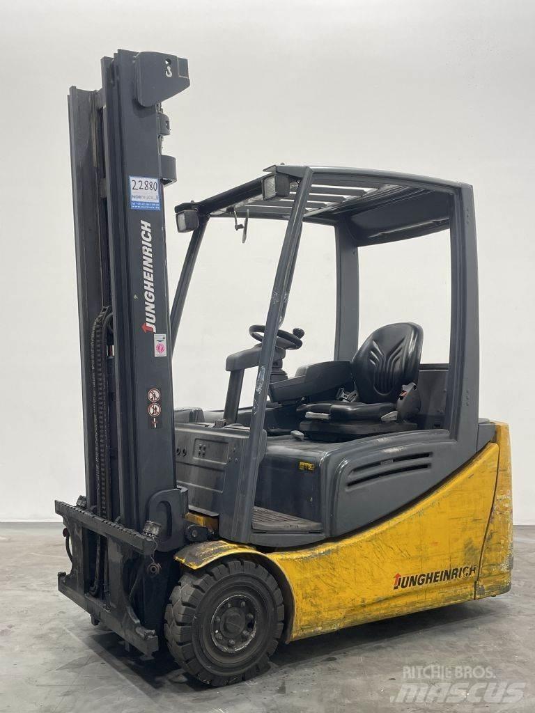 Jungheinrich EFG 216 Electric forklift trucks