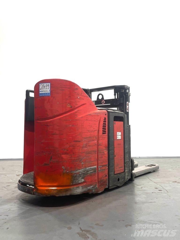 Linde D12HPSP-133 Pedestrian stacker