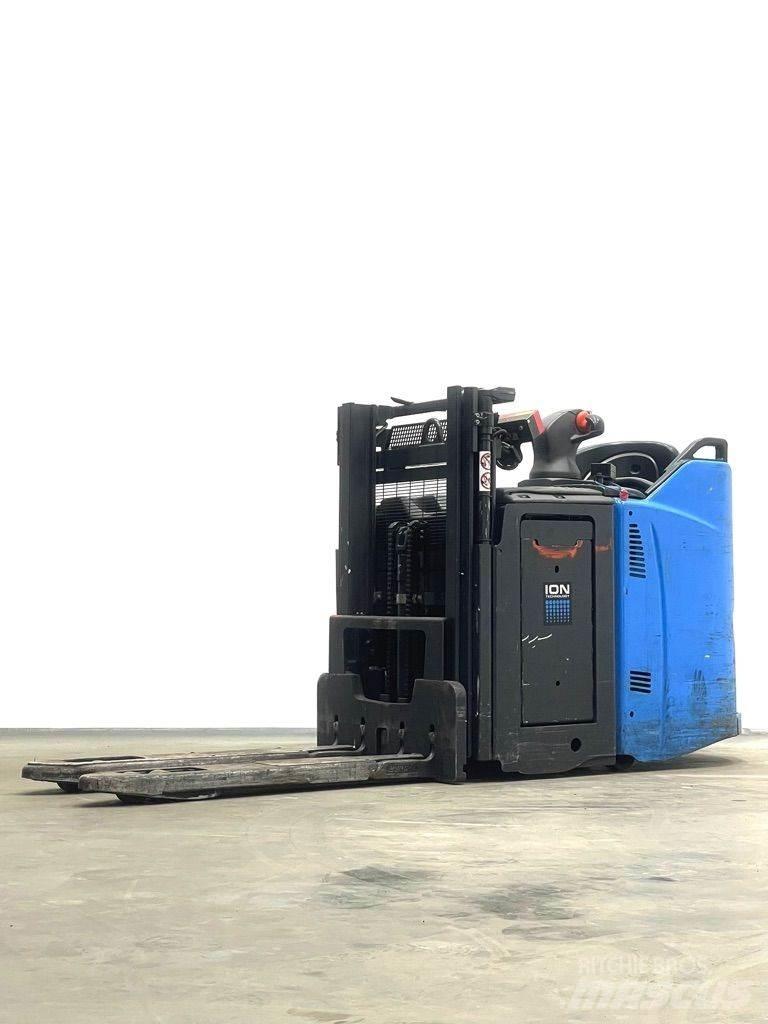 Linde D12HPSP-133 Pedestrian stacker