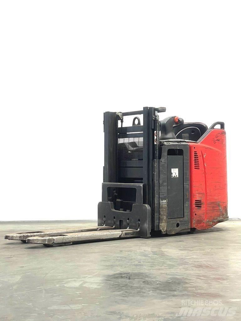 Linde D12HPSP-133 Pedestrian stacker