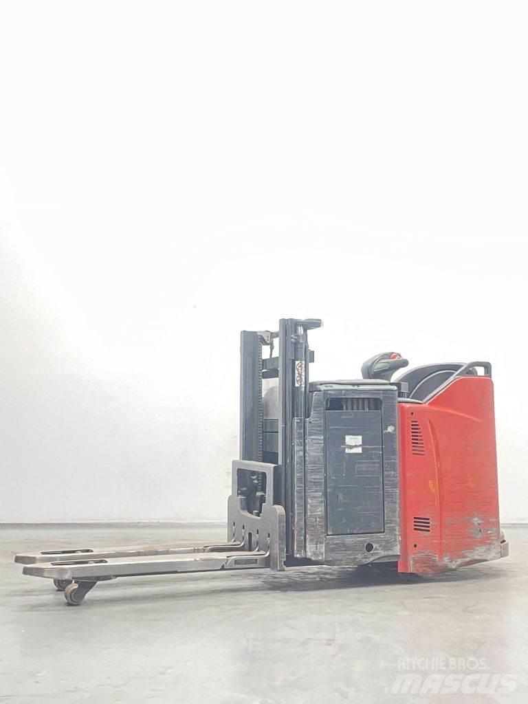 Linde D12HPSP-133 Pedestrian stacker