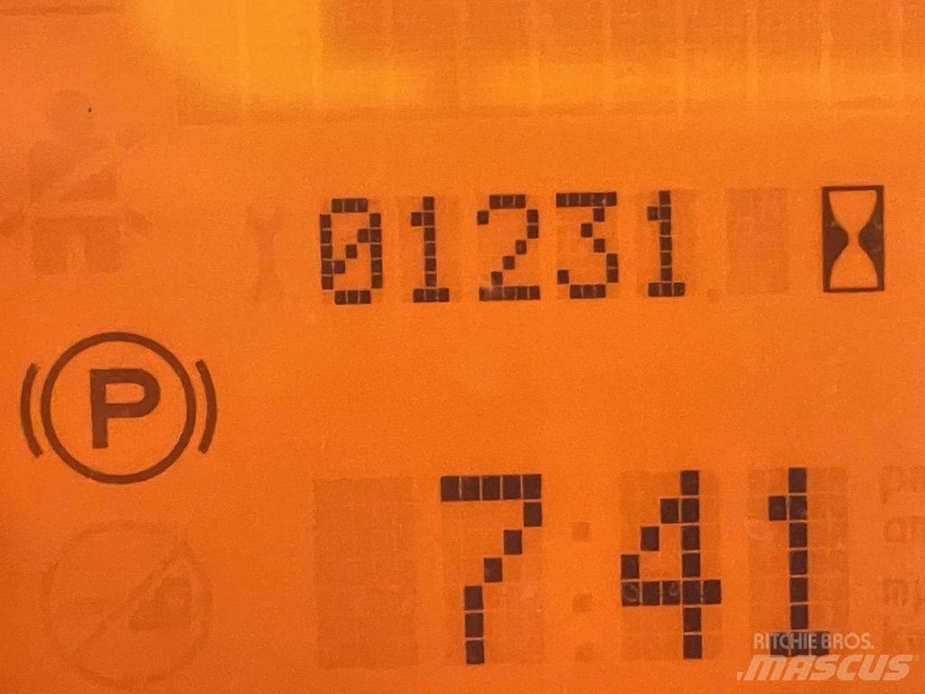 Linde E16C-386-EVO Electric forklift trucks