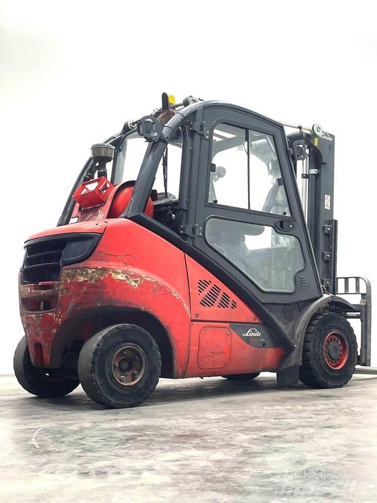 Linde H30T-393-EVO LPG trucks