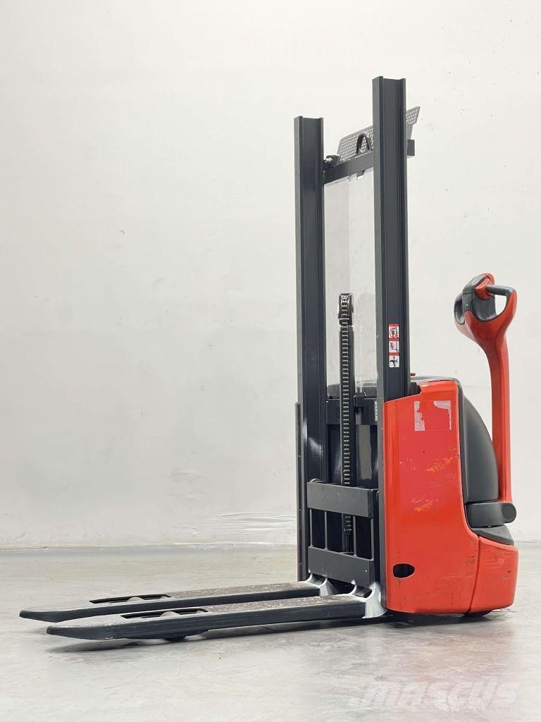 Linde L10B-1172 Pedestrian stacker