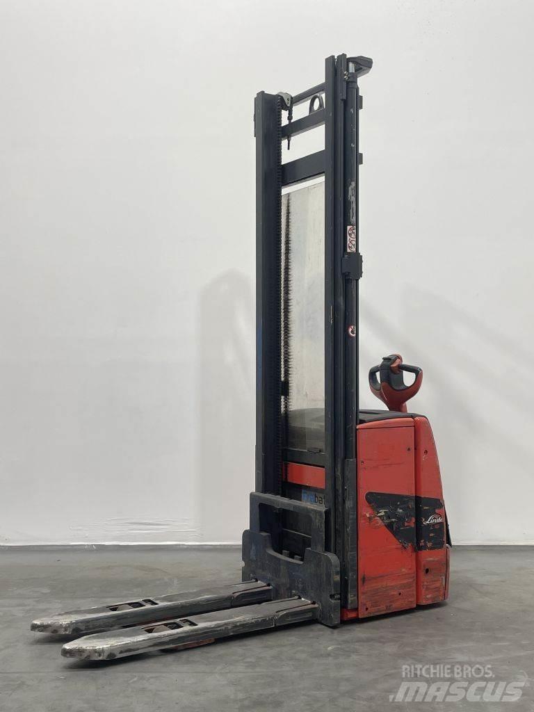 Linde L16 Pedestrian stacker