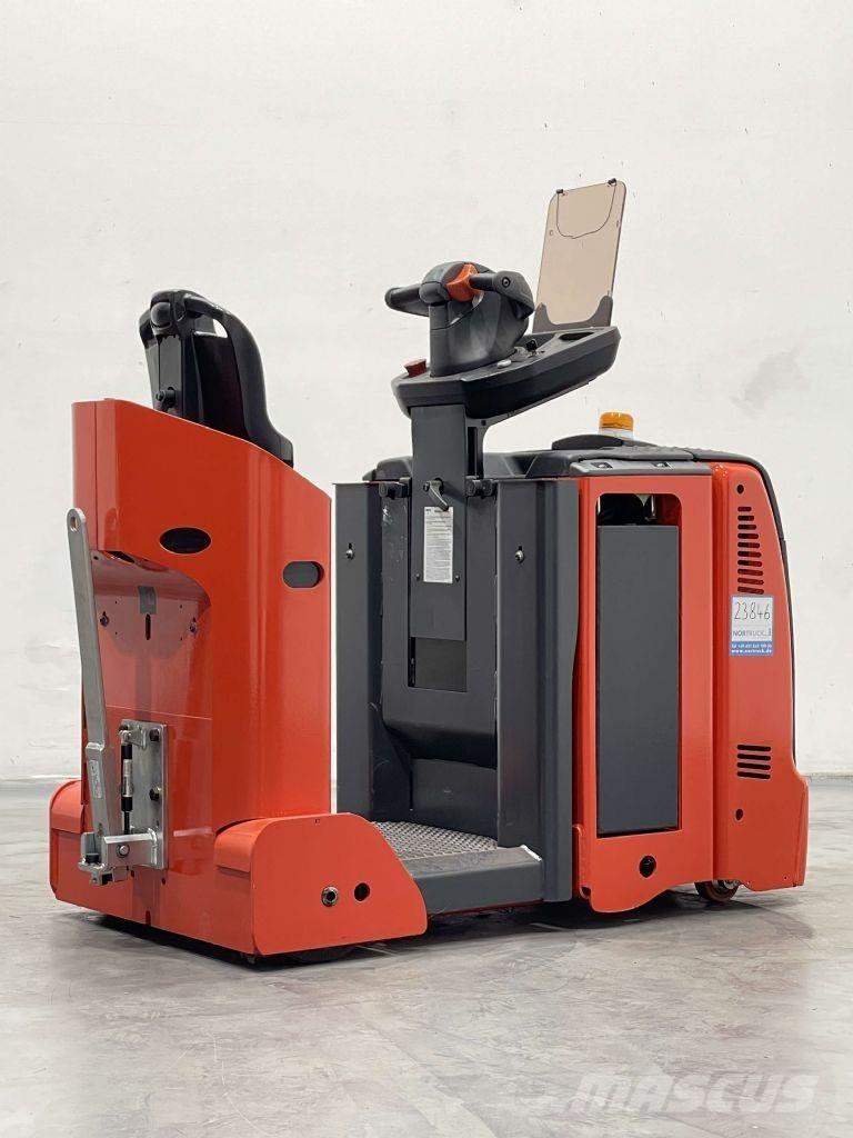 Linde P30C-1190 Tow truck