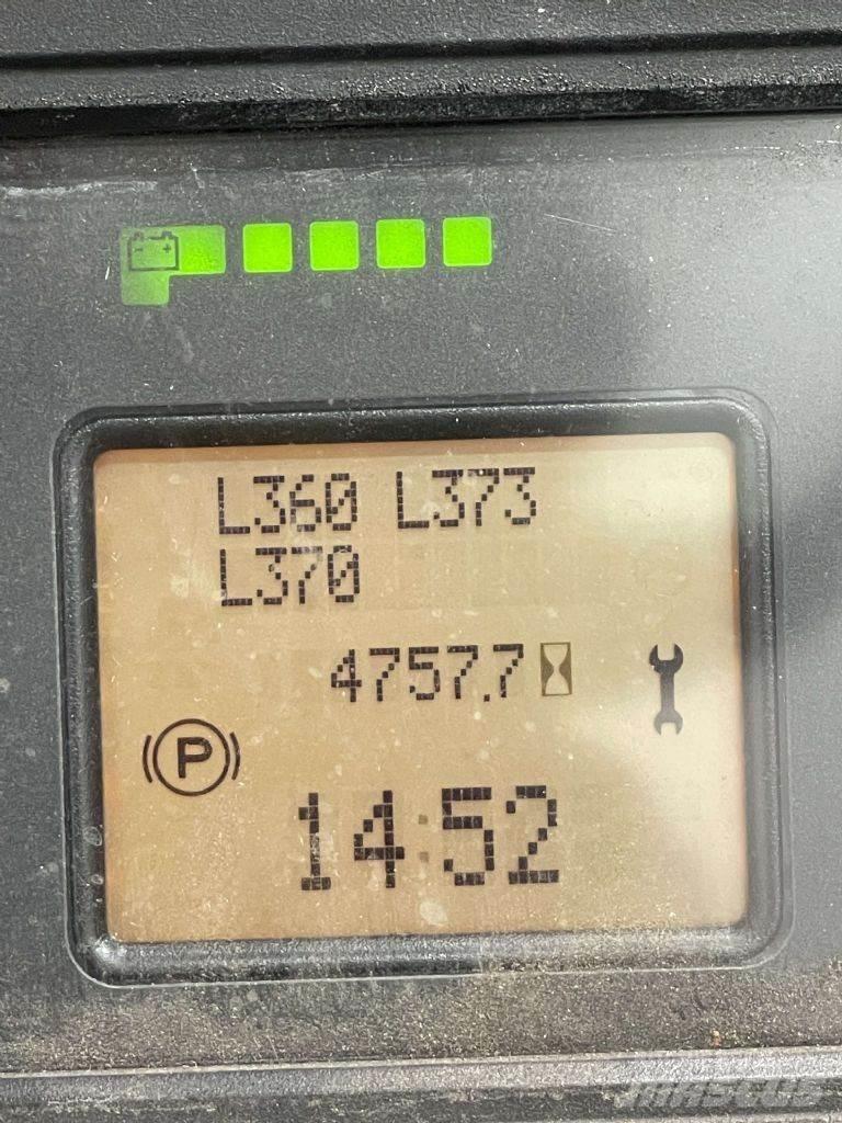 Linde R16-01-1120 Reach truck